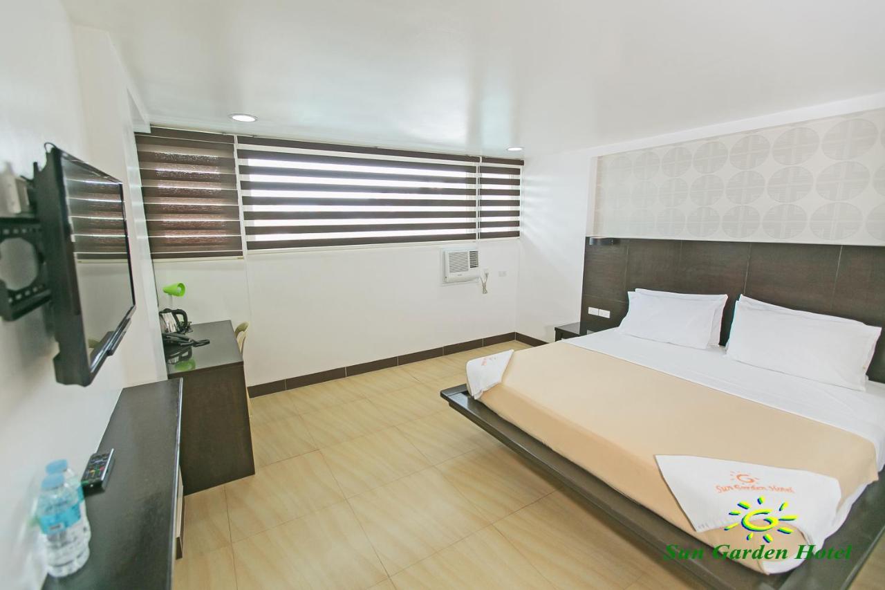 Sun Garden Hotel Tarlac Eksteriør bilde